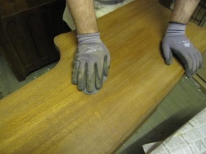 Sellakka pinnan välihionta.