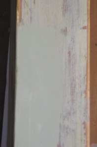 Lattiakellon uusiväri.