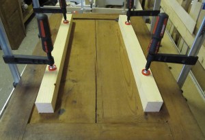 Ovipeiliin kiinitetyt palikat Ovipeiliin kiinitetyt palikat.