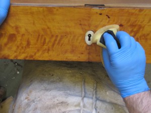 Pintojen puhdistaminen etasolilla. Pintojen puhdistaminen etasolilla.