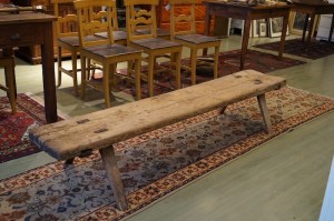 Talonpoikaispenkki ennen kunnostusta Talonpoikaispenkki ennen kunnostusta