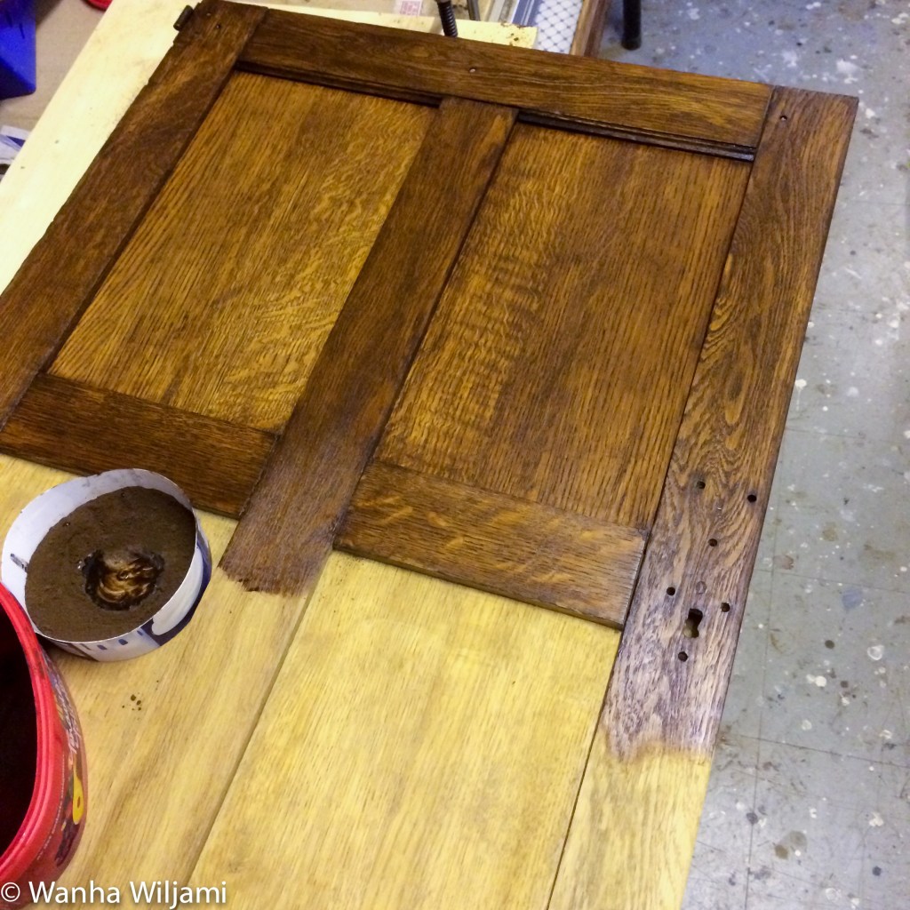 Jugend vaatekaapin entisöinti